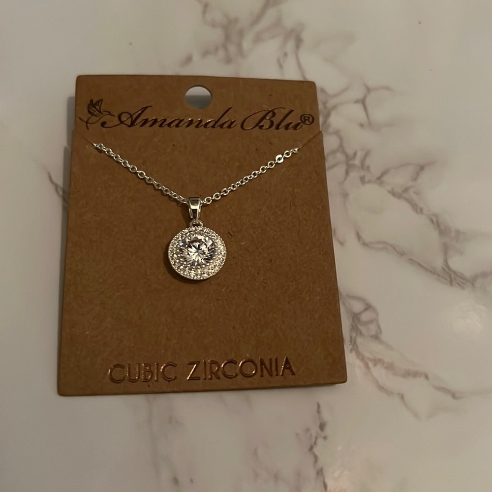 Amanda Blu Silver Halo Necklace